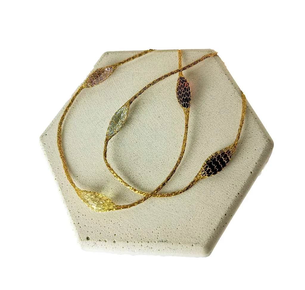 14kt yellow gold necklace with gem stones