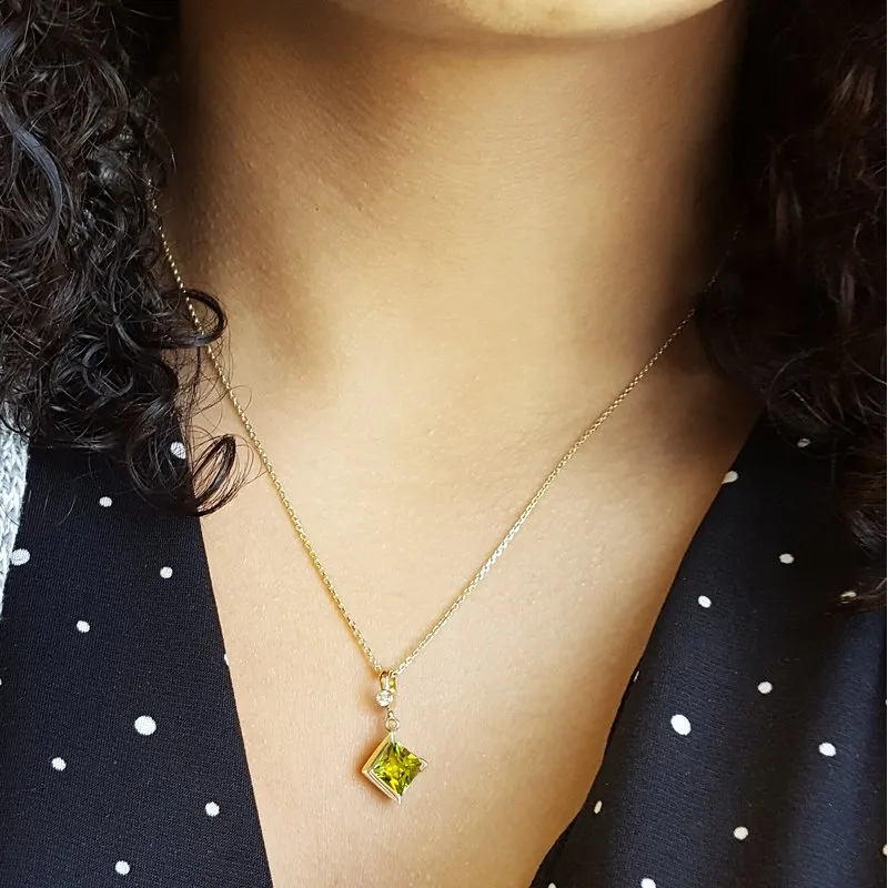 Arizona Peridot Gold Jewelry Princess Drop Pendant