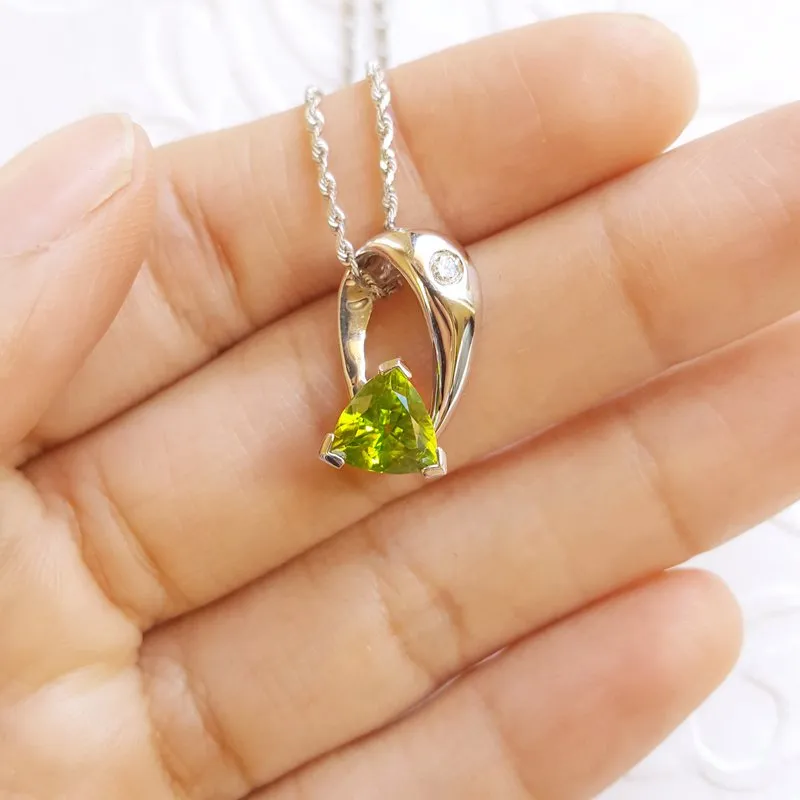 Arizona Peridot Gold Jewelry Trillion Peridot Necklace