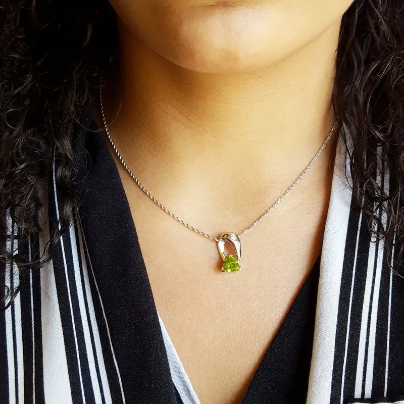 Arizona Peridot Gold Jewelry Trillion Peridot Necklace