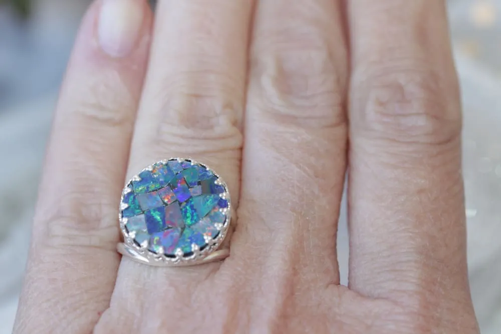 AUSTRALIAN OPAL Ring