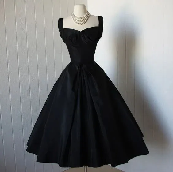 Black Elegant A Line Cocktail Dresses Short Prom Dress Charming Evening Party Dress