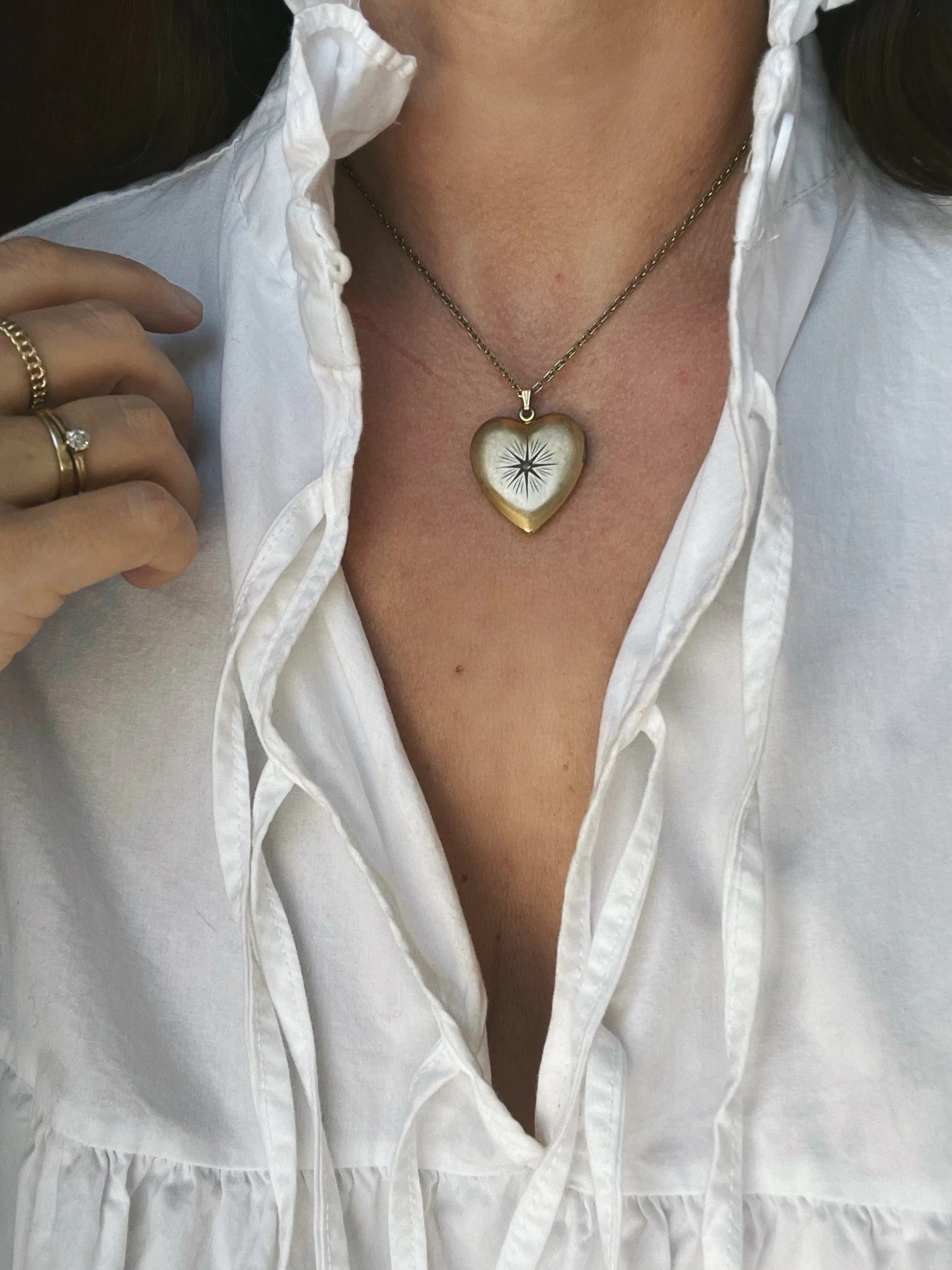 Bright Star Heart Victorian Locket
