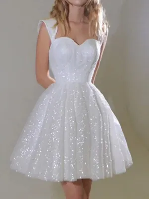 Charming White Sweetheart Short Prom Dress Elegant Shiny Homecoming Dress