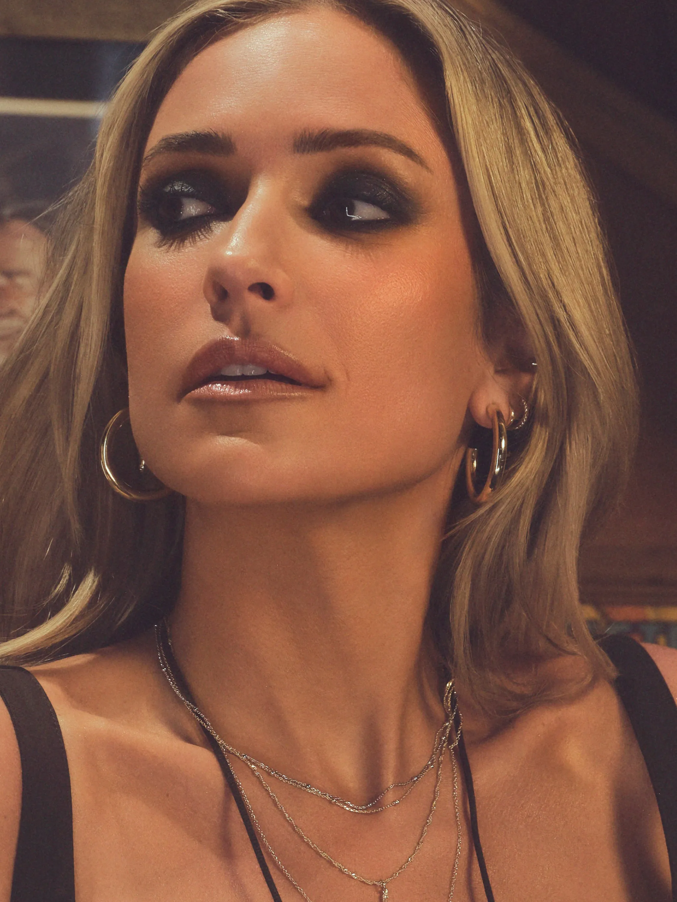 Effortless Tube Hoop Earrings