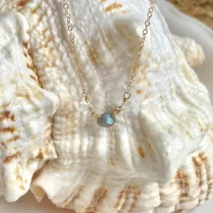 Gold Necklace with Gemstone Trio