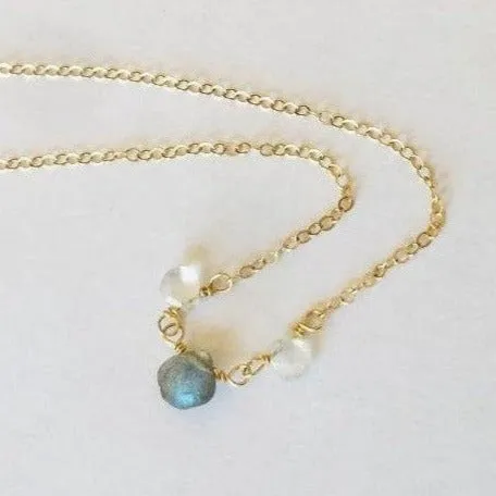 Gold Necklace with Gemstone Trio
