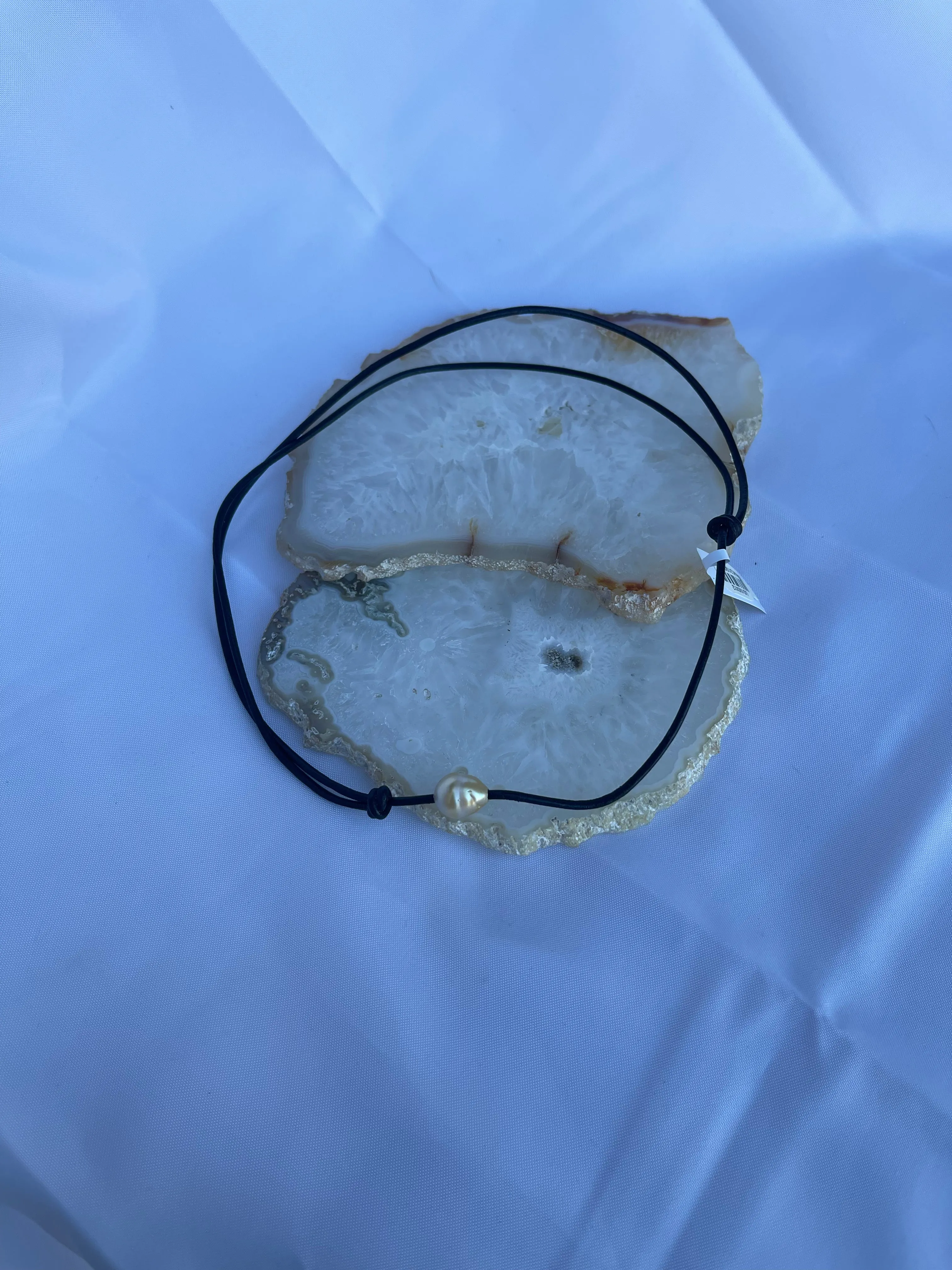 Golden Single Pearl Seaplicity