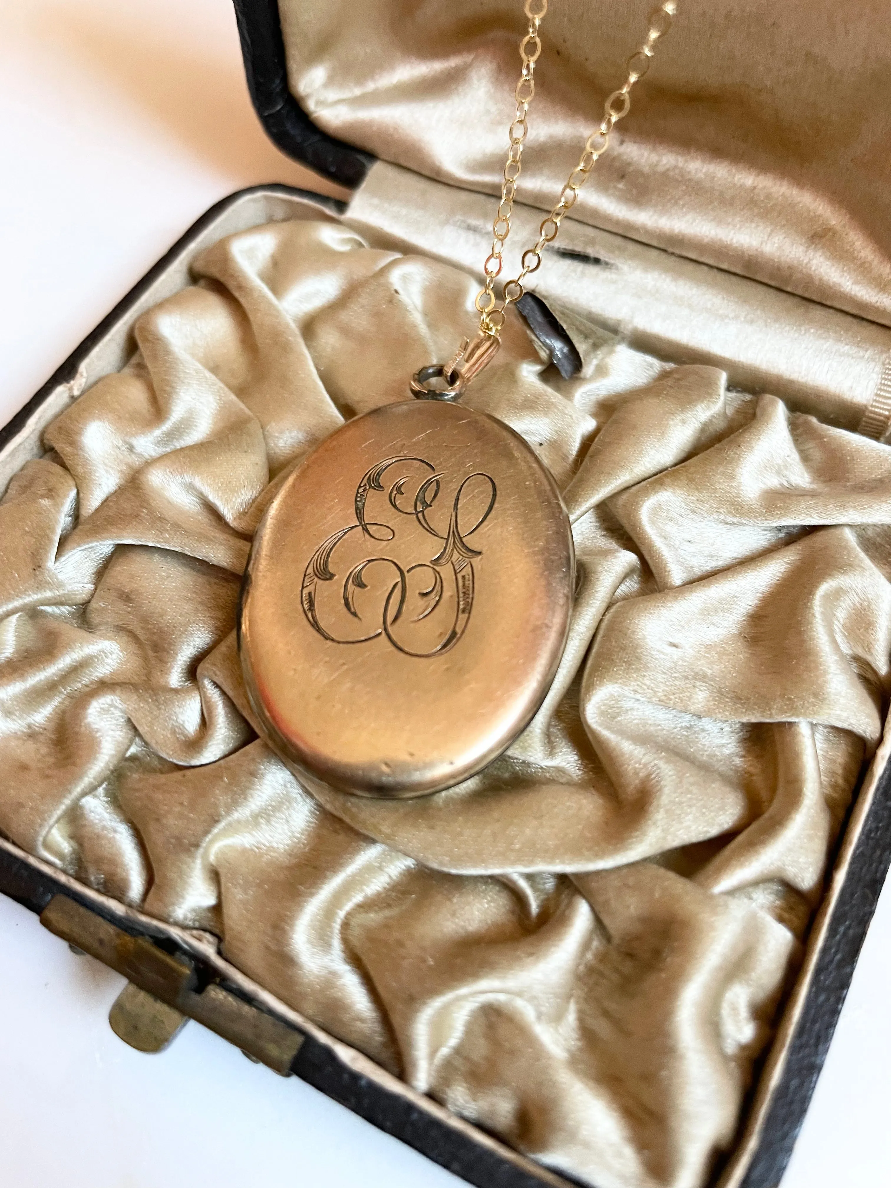 Marquee Victorian Locket